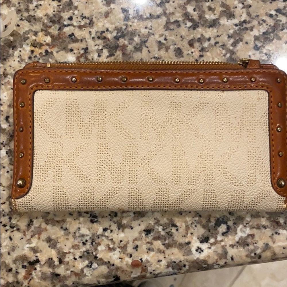 Michael Kors Ladies Wallet